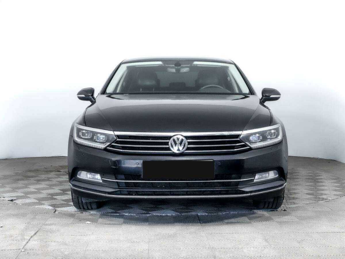Volkswagen Passat, 2017 - 181 000 км. | Фото №2