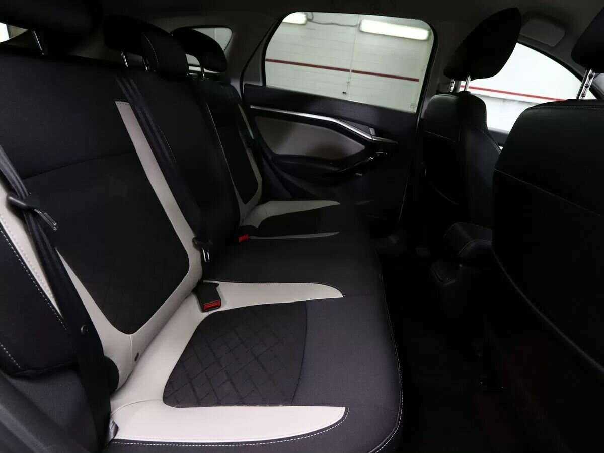 Lada (ВАЗ) Vesta SW, 2018 Фото №17