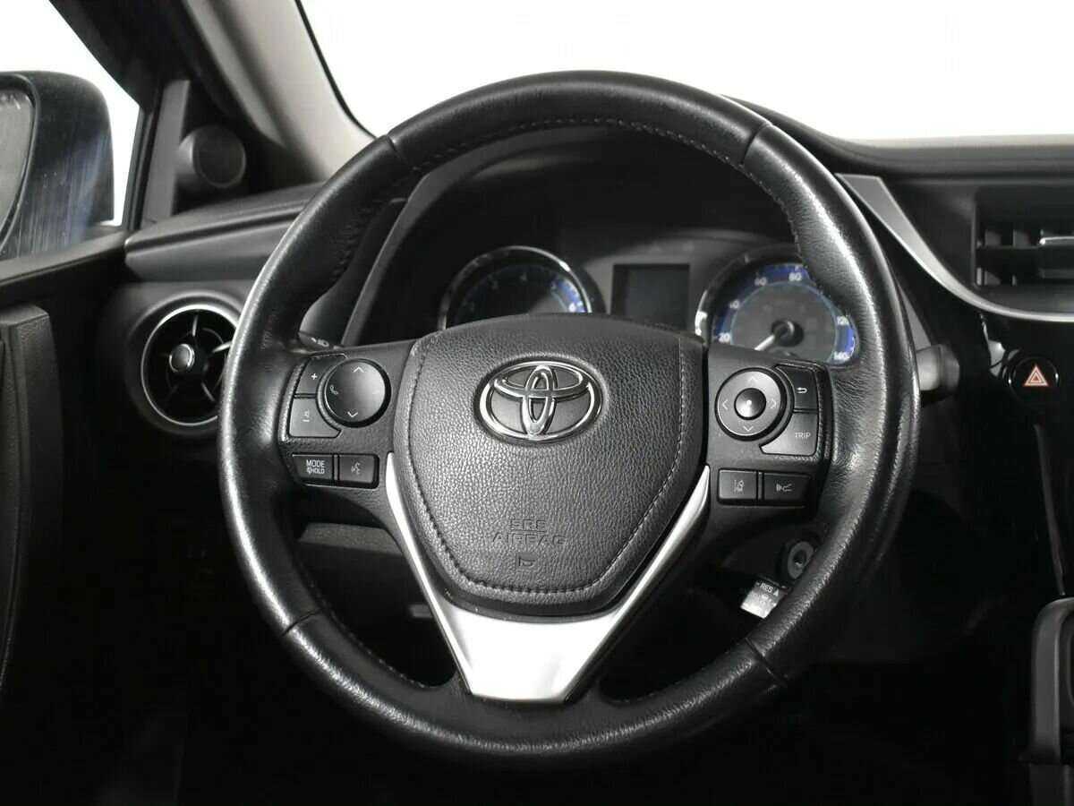 Toyota Corolla, 2018 Фото №11