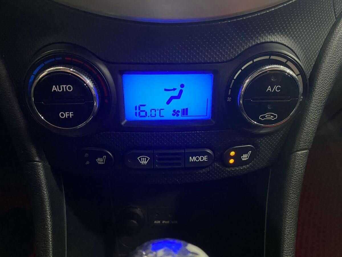 Hyundai Solaris, 2013 Фото №14