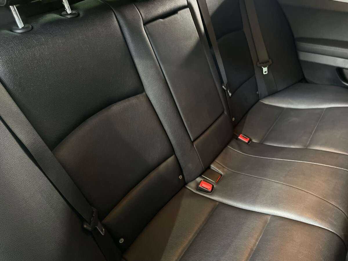 BMW 5 серии 520i, 2012 Фото №22