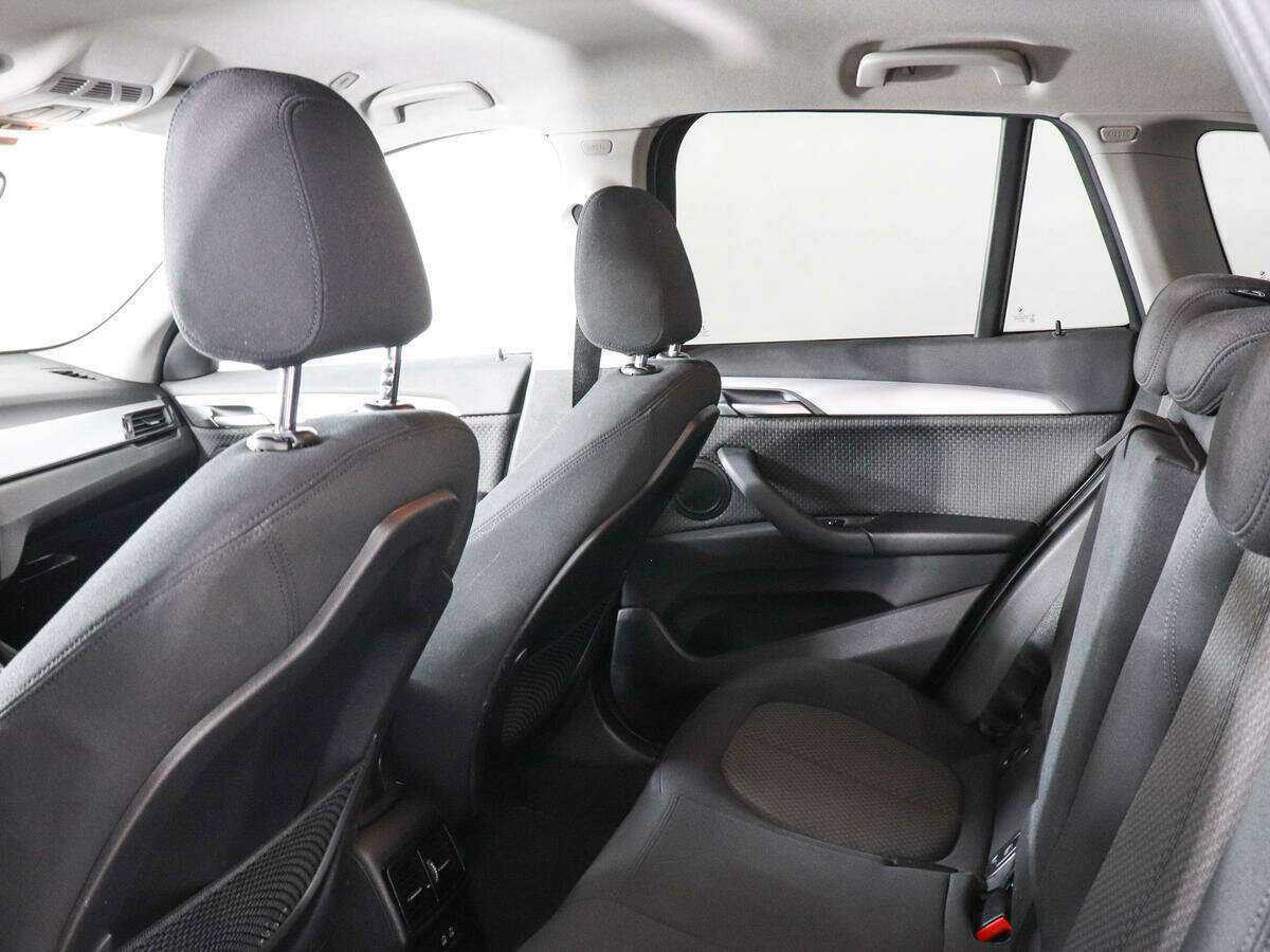 BMW X1 18d xDrive, 2019 Фото №11