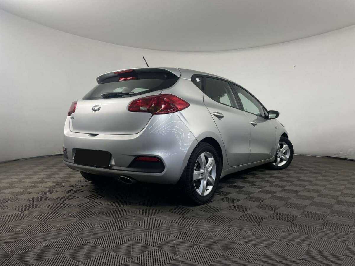 Kia Ceed, 2015 Фото №6