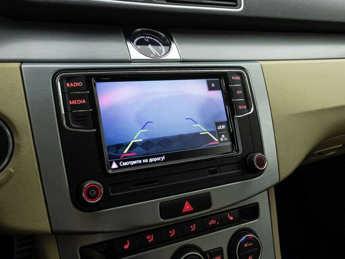 Volkswagen Passat CC, 2012 Фото №15