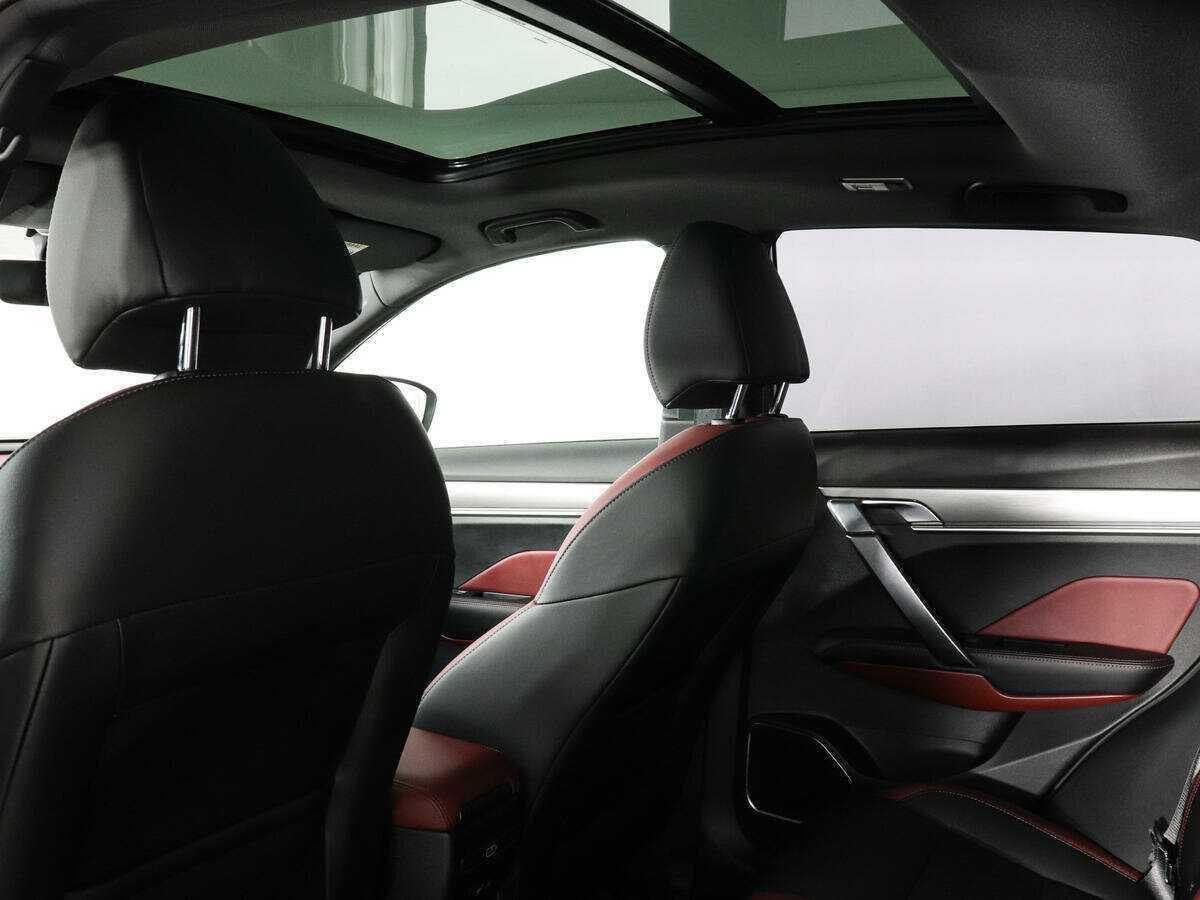 Geely Coolray, 2022 Фото №12