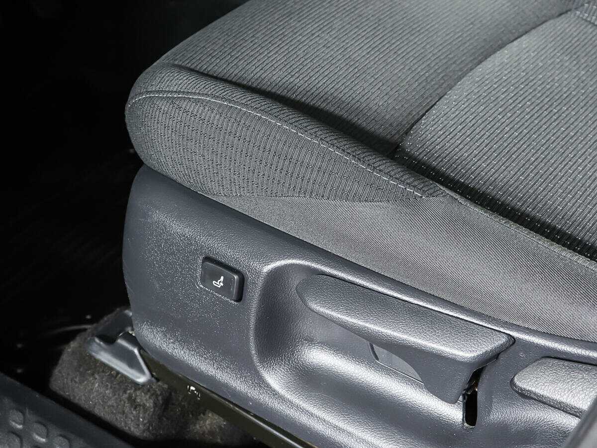 Toyota C-HR, 2019 Фото №12