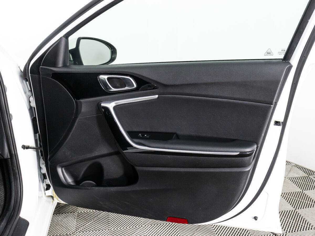 Kia Ceed, 2019 Фото №27