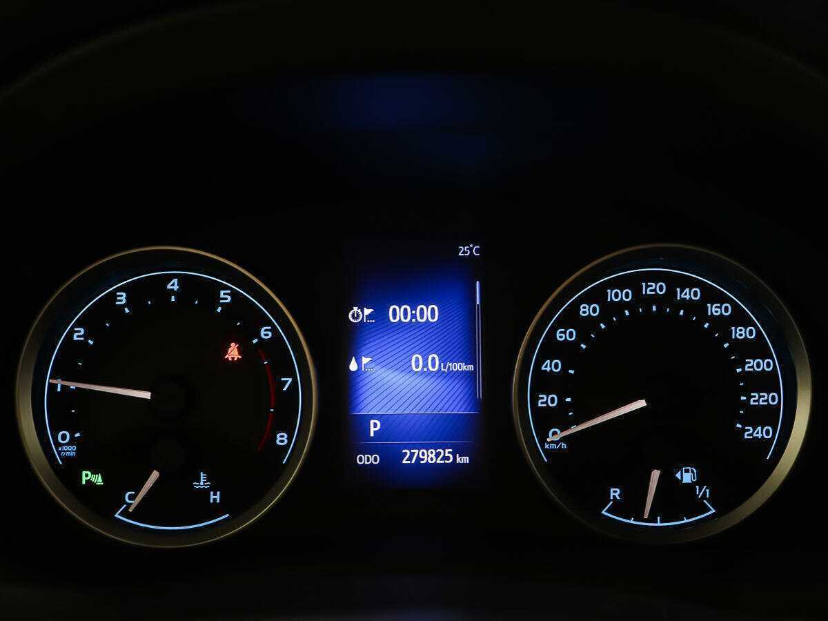 Toyota Corolla, 2017 Фото №12