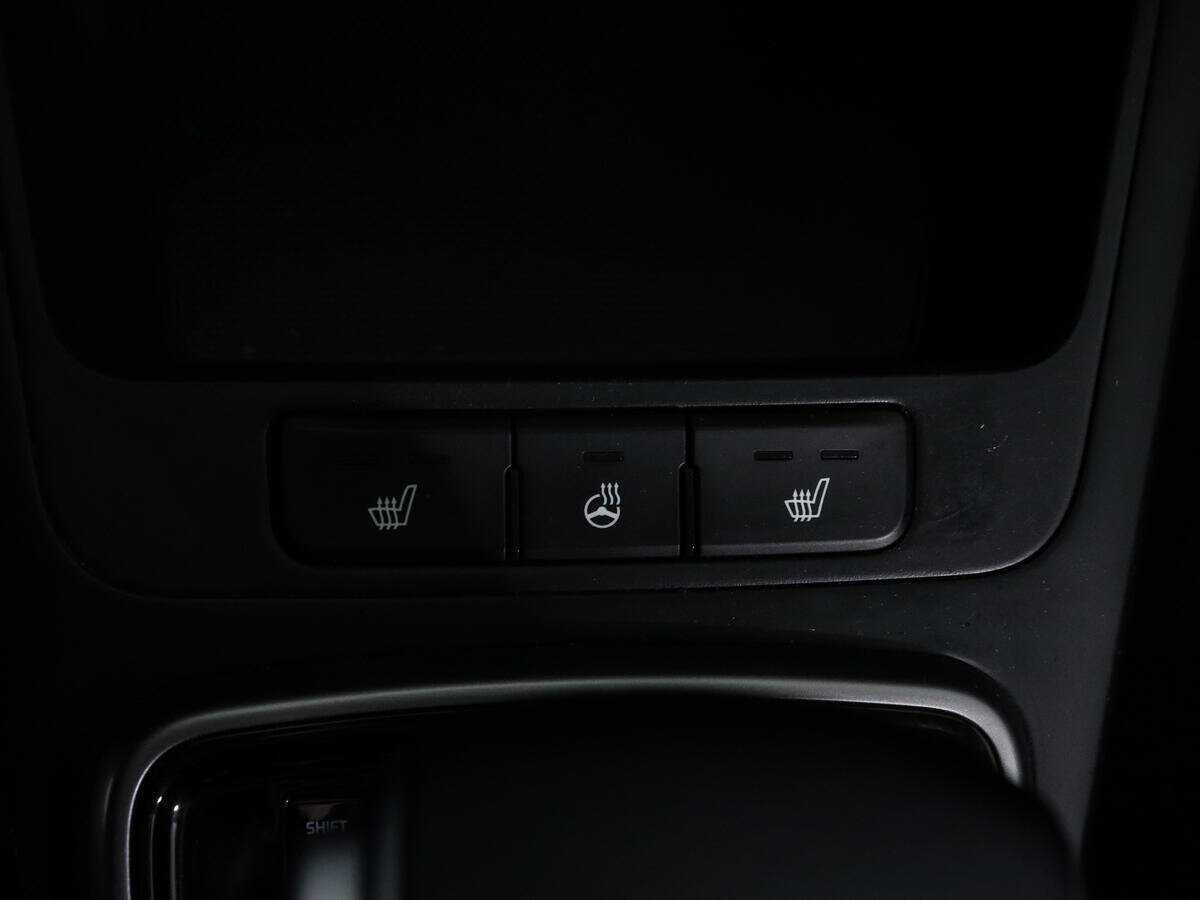 Kia Rio X-Line, 2020 Фото №23