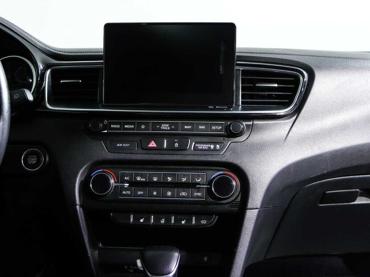 Kia Ceed, 2018 Фото №12