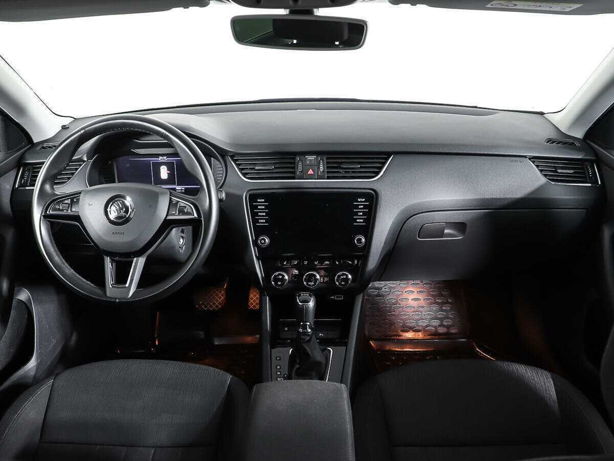 Skoda Octavia, 2018 Фото №11