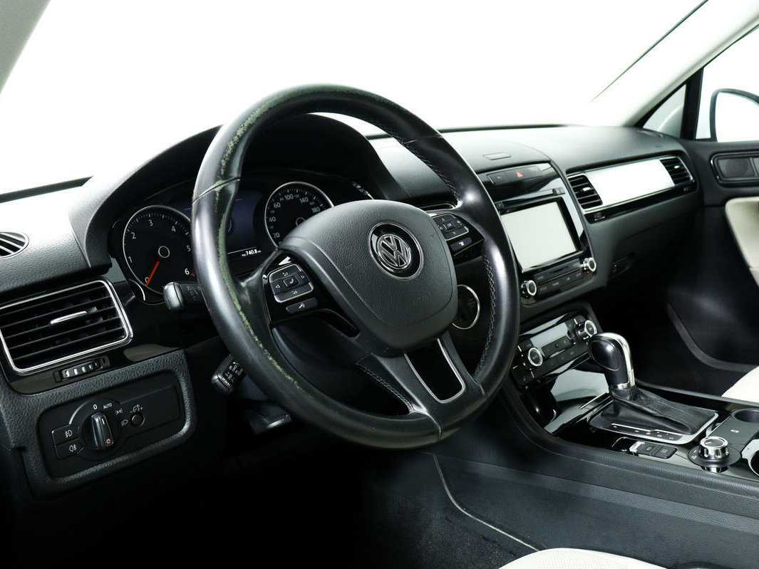 Volkswagen Touareg, 2012 Фото №13