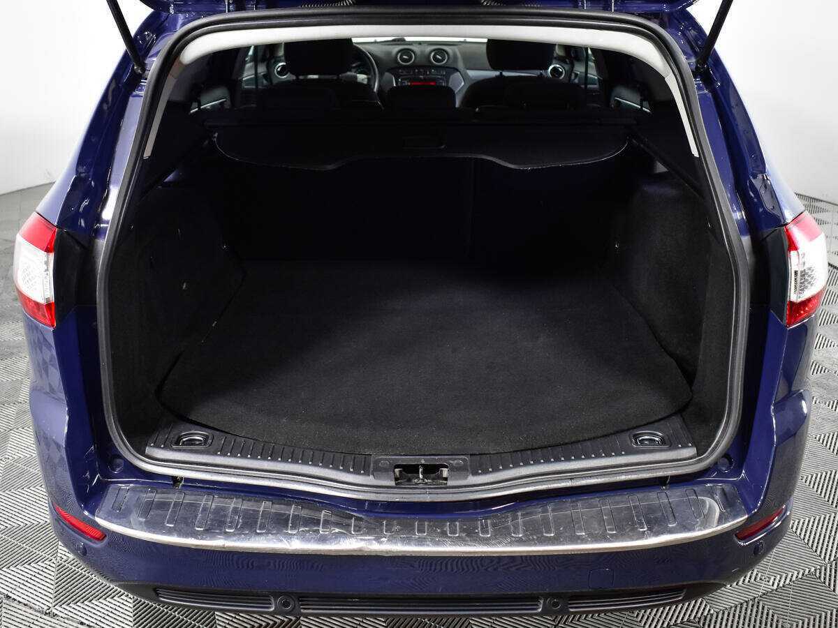 Ford Mondeo, 2013 Фото №15