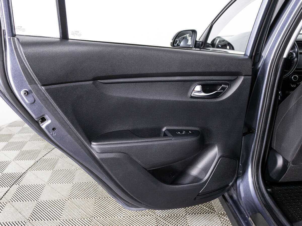 Kia Rio X-Line, 2019 Фото №25