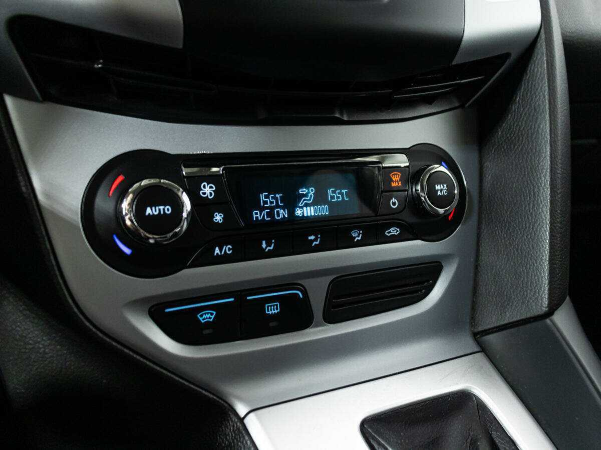 Ford Focus, 2013 Фото №15