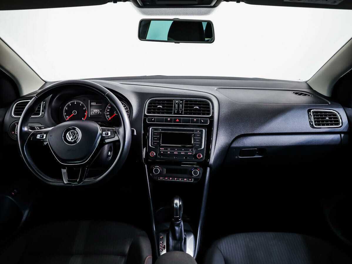 Volkswagen Polo, 2017 Фото №9