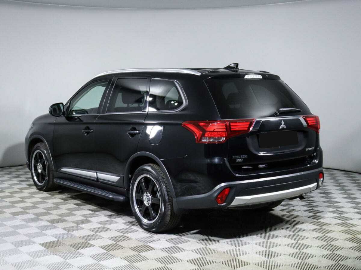Mitsubishi Outlander, 2018 - 32 000 км. | Фото №6
