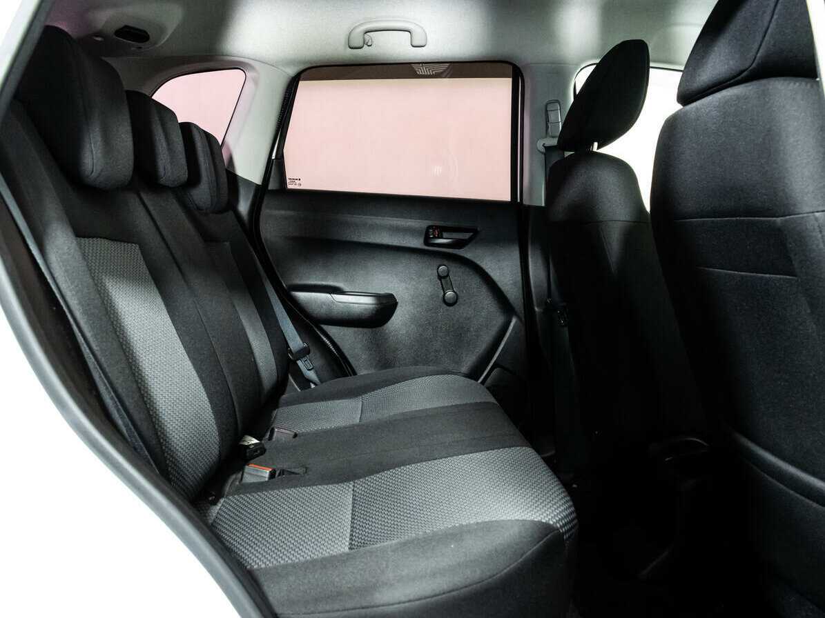 Suzuki Vitara, 2017 Фото №17