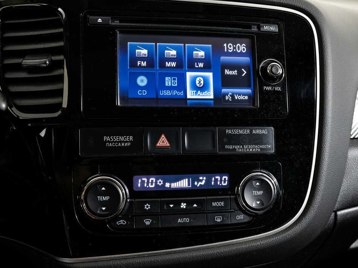 Mitsubishi Outlander, 2014 Фото №15