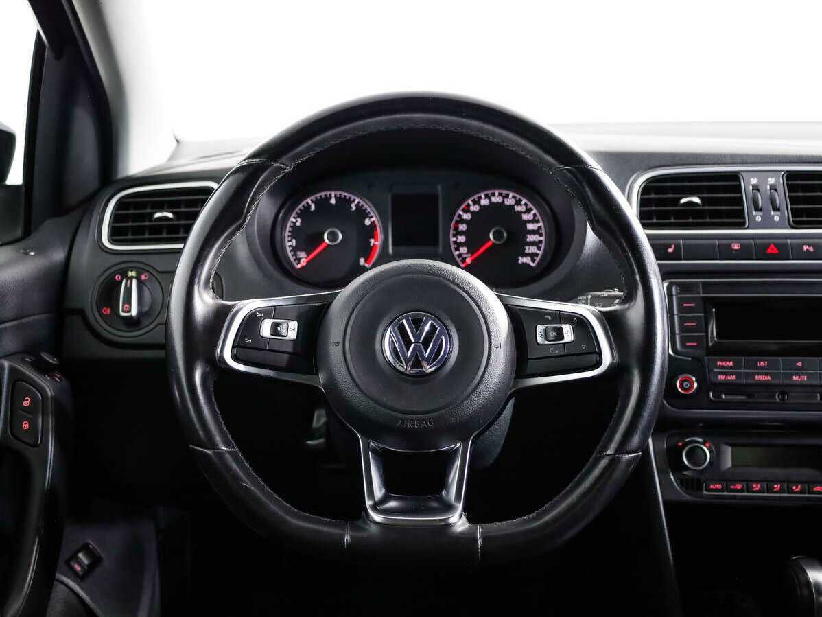 Volkswagen Polo, 2020 Фото №18