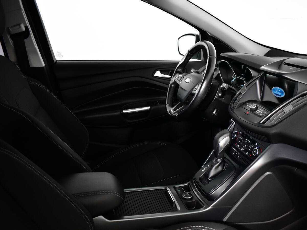 Ford Kuga, 2018 Фото №9