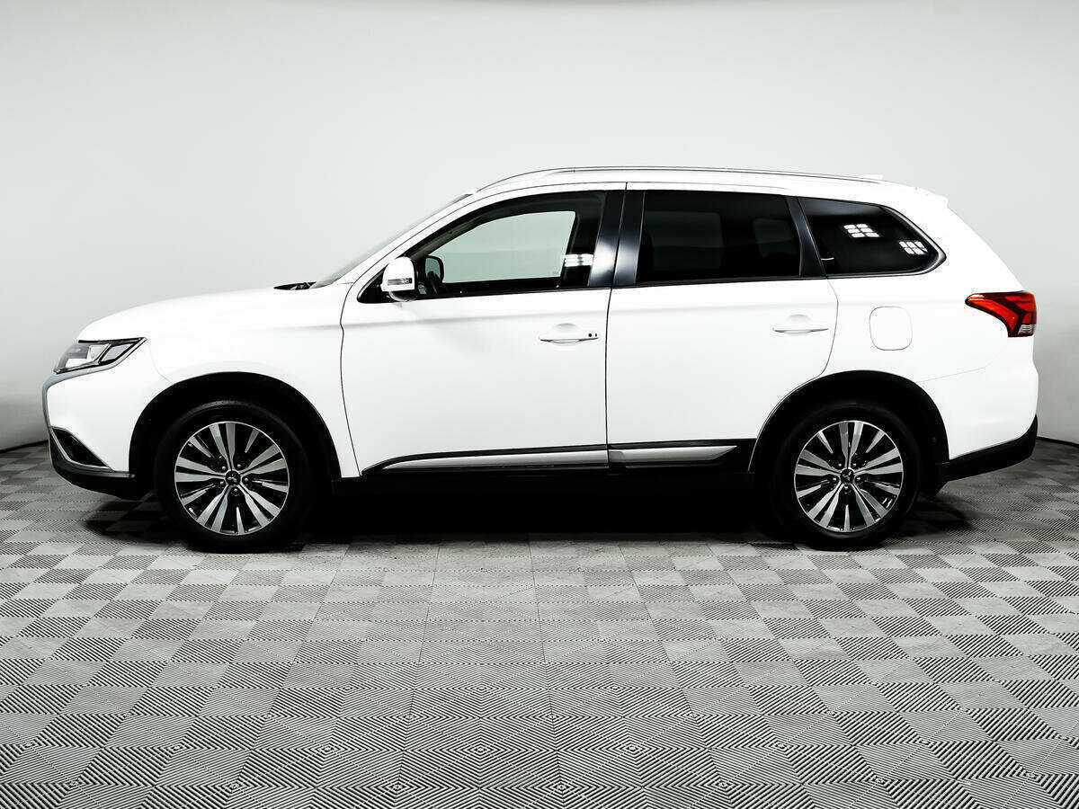 Mitsubishi Outlander, 2019 - 77 333 км. | Фото №8