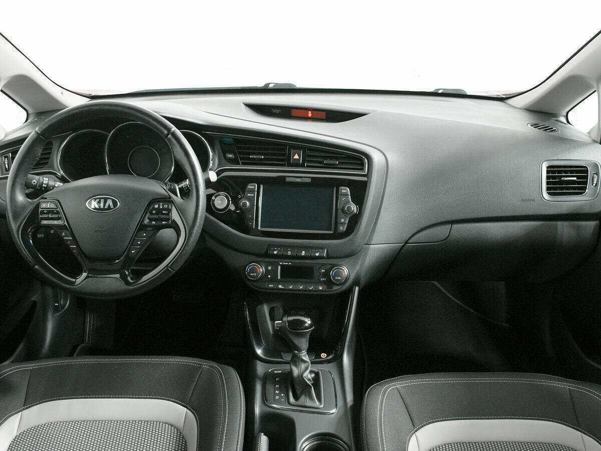 Kia Ceed, 2017 Фото №11