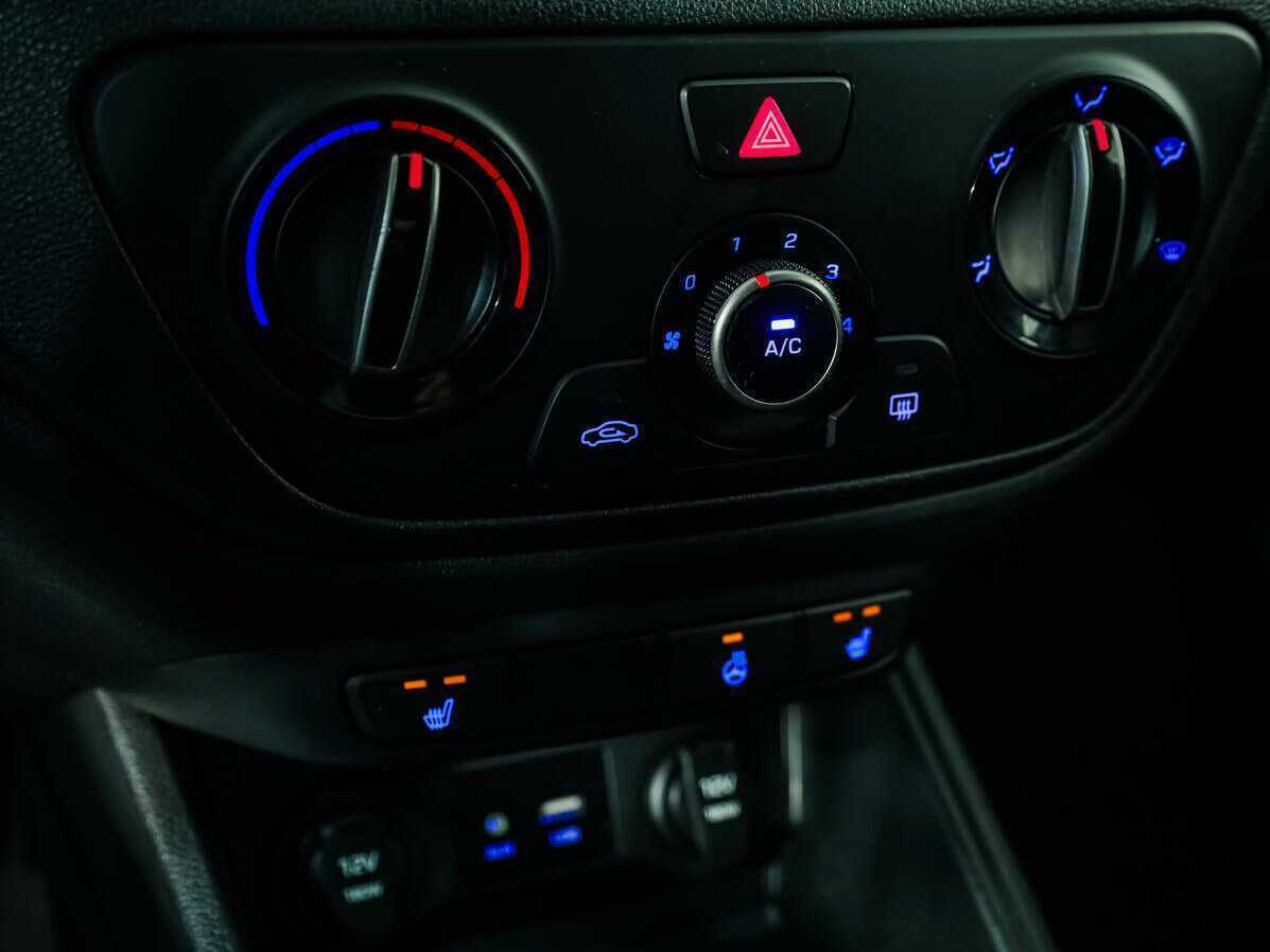 Hyundai Solaris, 2018 Фото №13