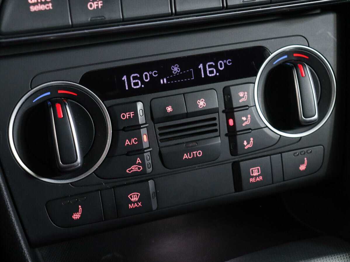 Audi Q3, 2015 Фото №15