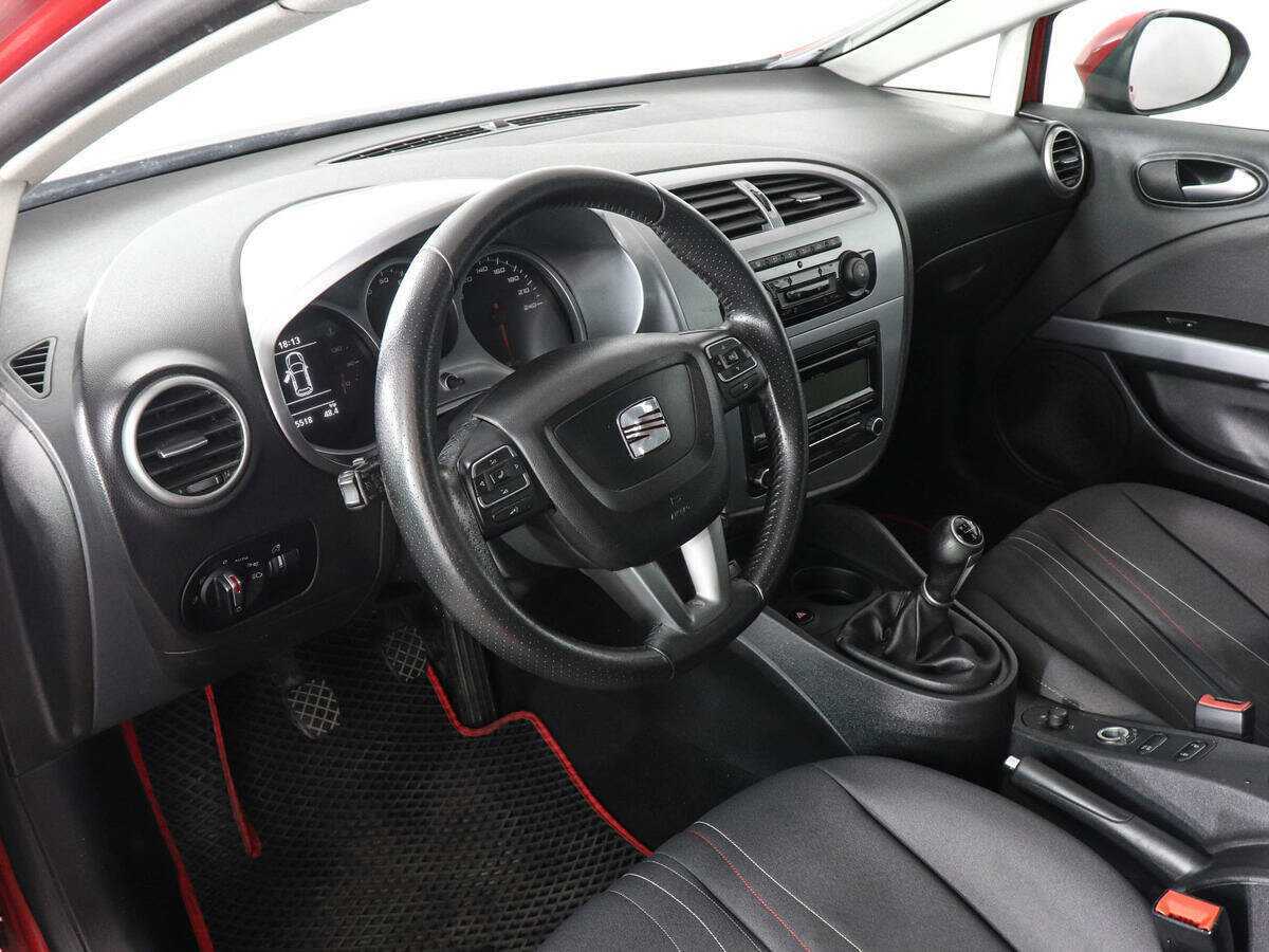 SEAT Leon, 2012 Фото №8