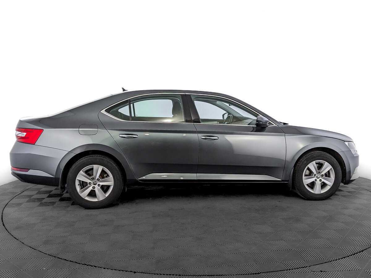 Skoda Superb, 2018 - 52 984 км. | Фото №4