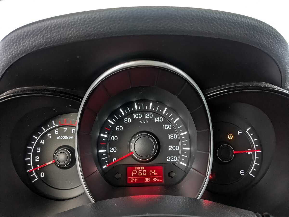 Kia Rio, 2016 Фото №12