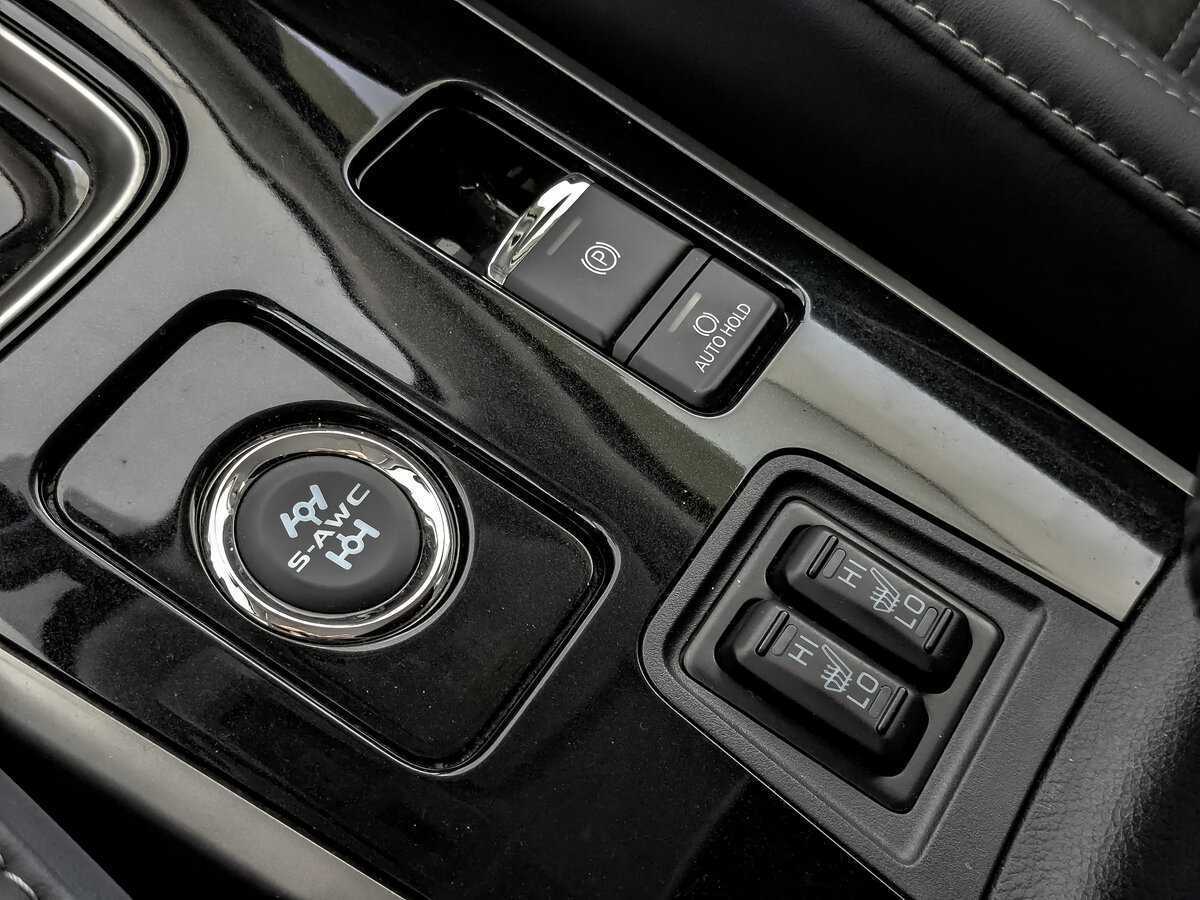 Mitsubishi Outlander, 2022 Фото №24