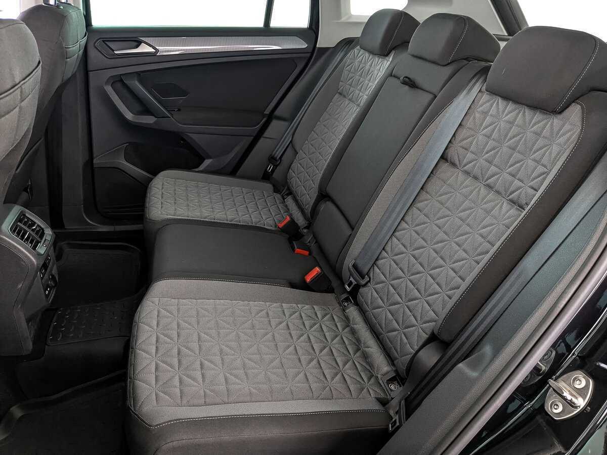 Volkswagen Tiguan, 2021 Фото №12