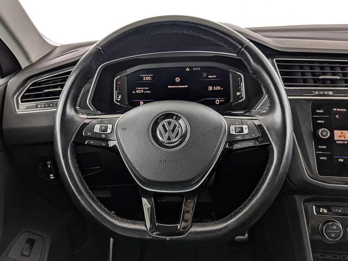 Volkswagen Tiguan, 2019 Фото №18