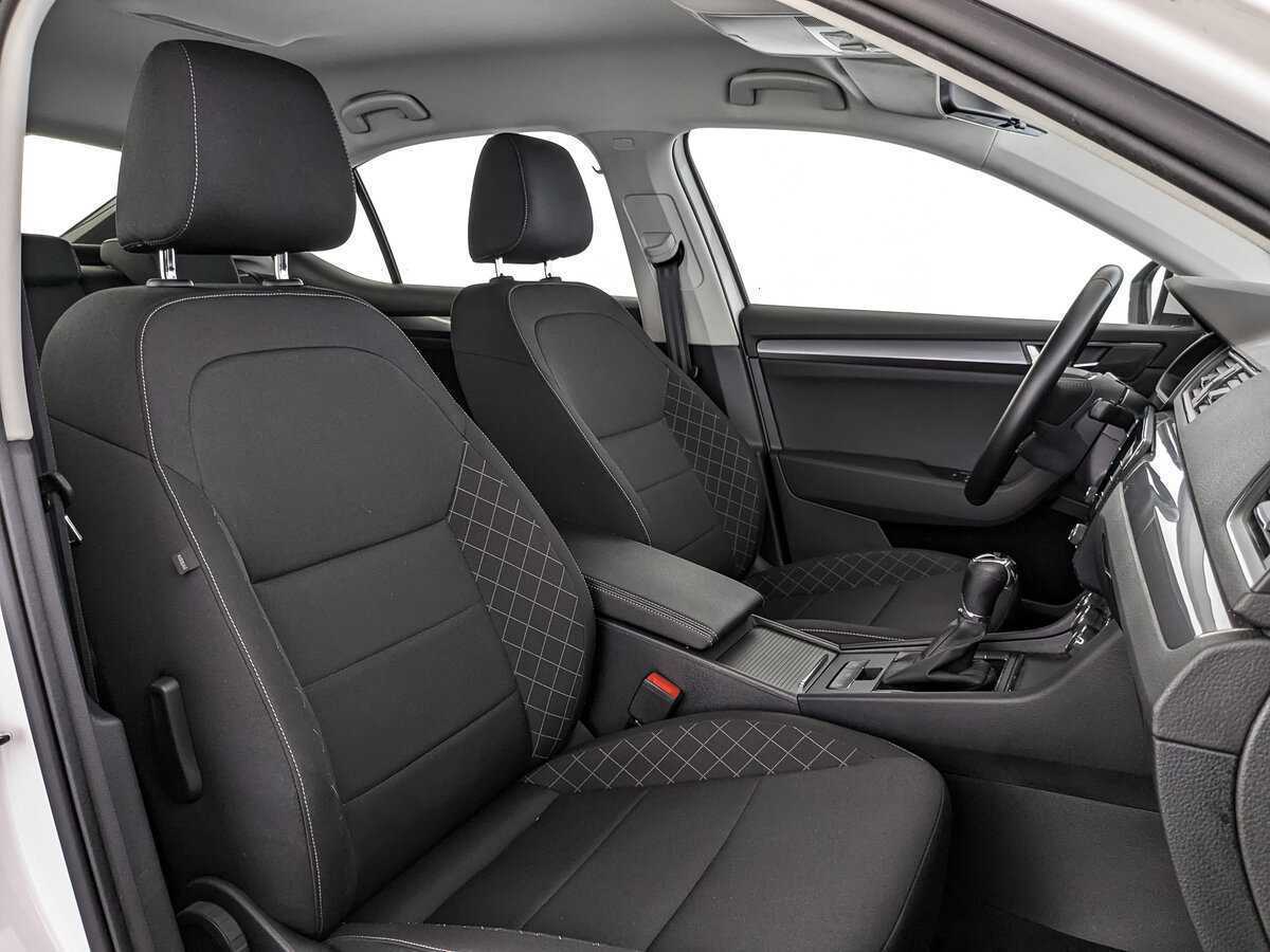 Skoda Superb, 2021 Фото №20