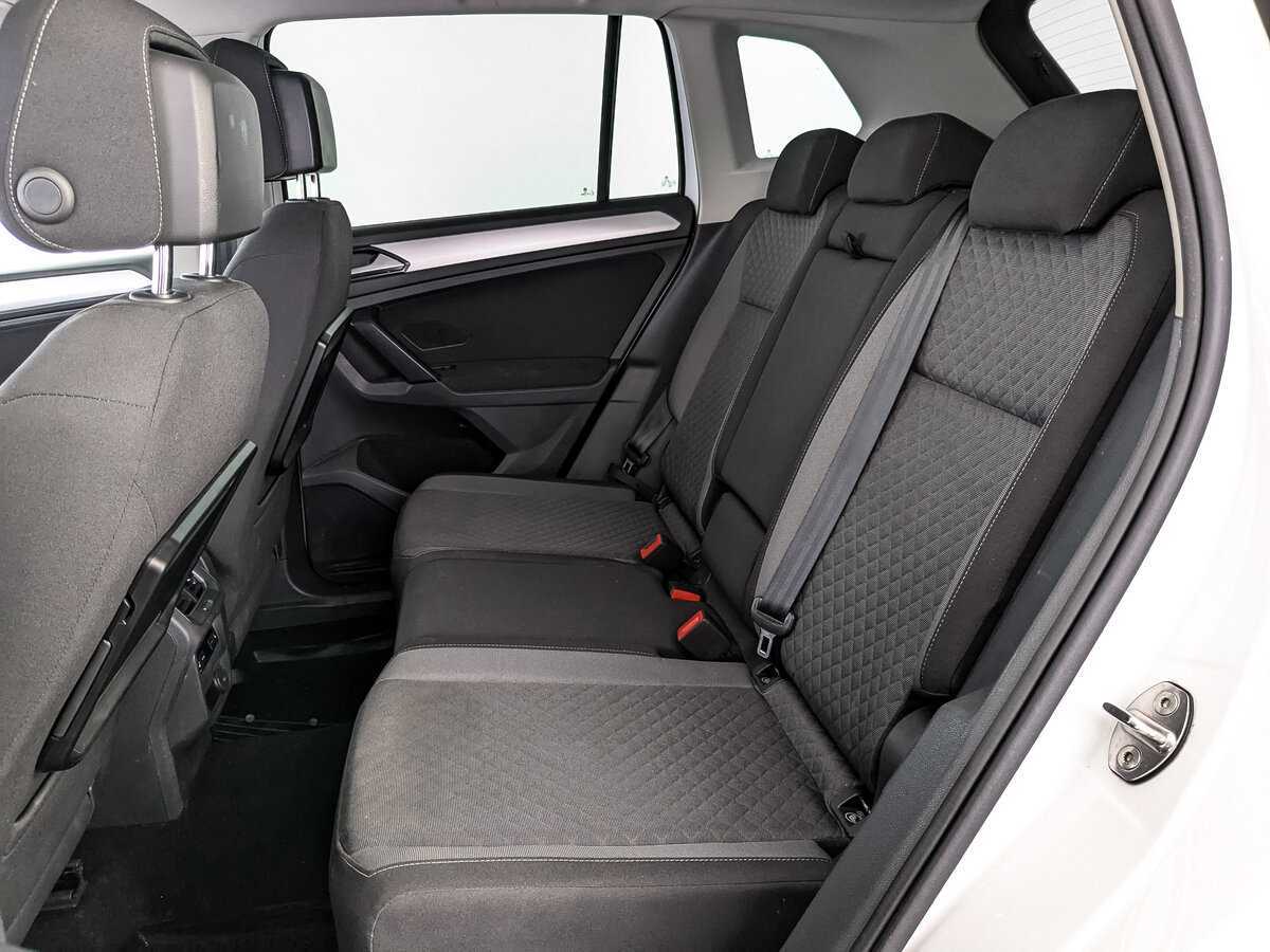 Volkswagen Tiguan, 2017 Фото №14
