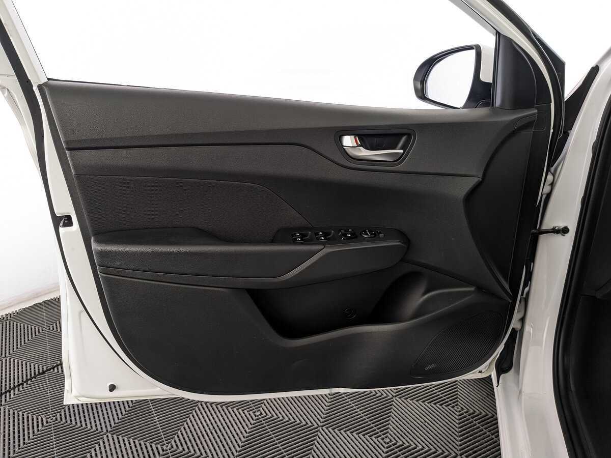 Hyundai Solaris, 2022 Фото №15