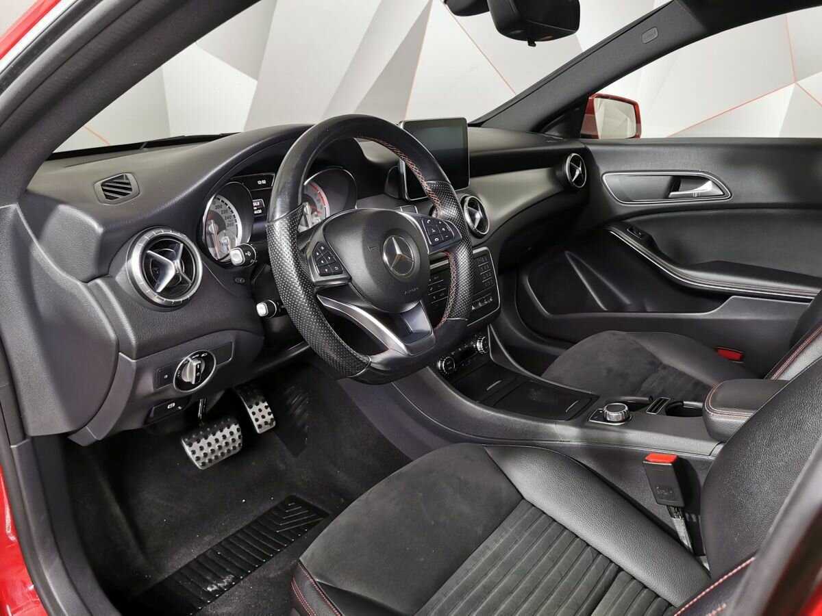 Mercedes-Benz CLA 250, 2014 Фото №14