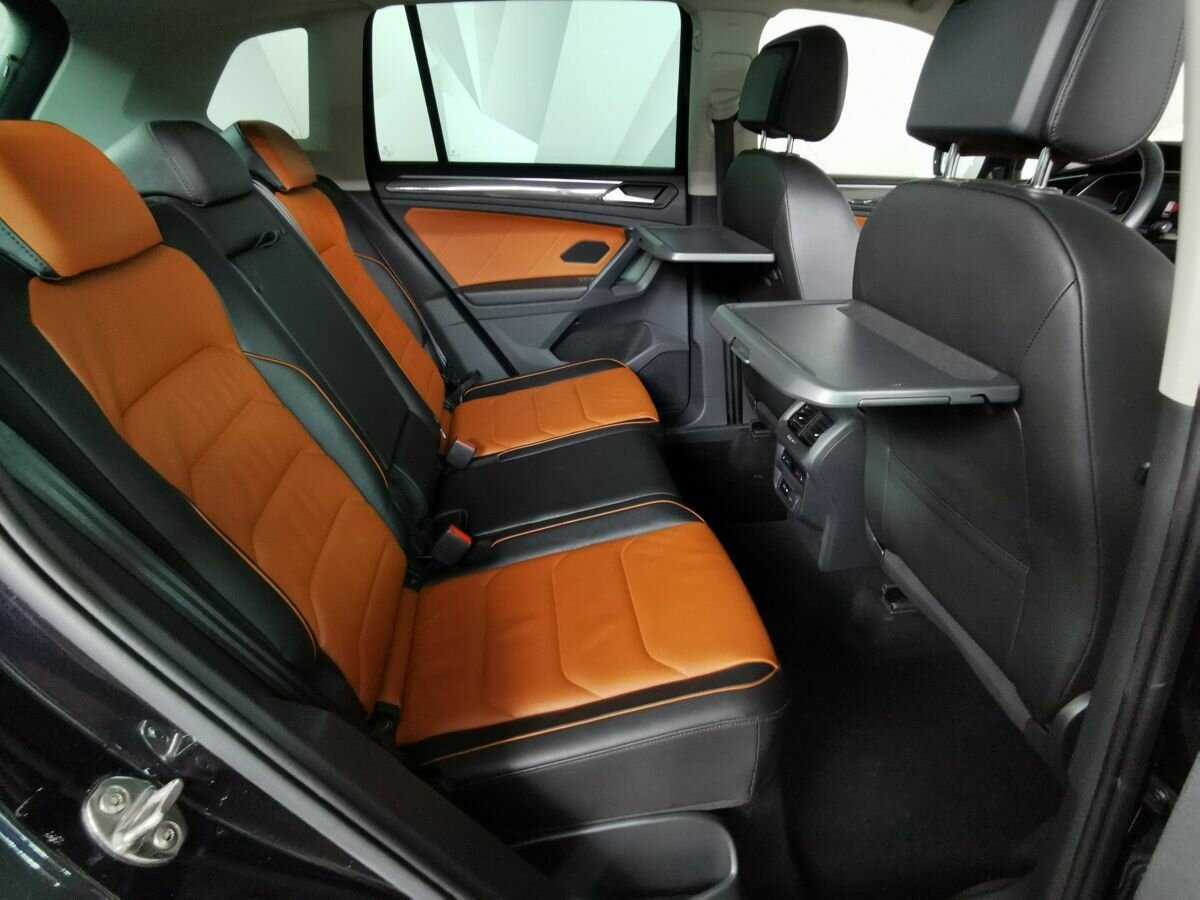 Volkswagen Tiguan, 2019 Фото №12