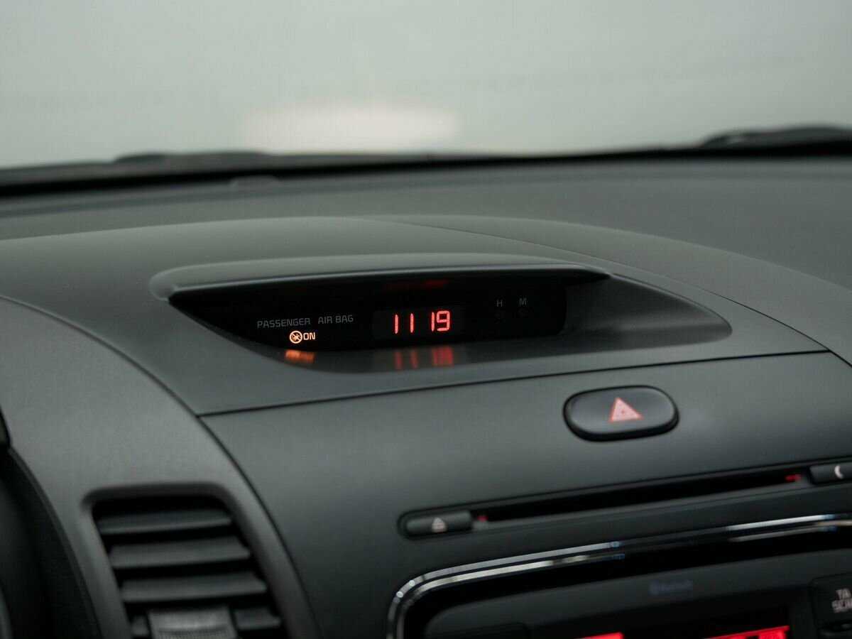 Kia Cerato, 2018 Фото №19