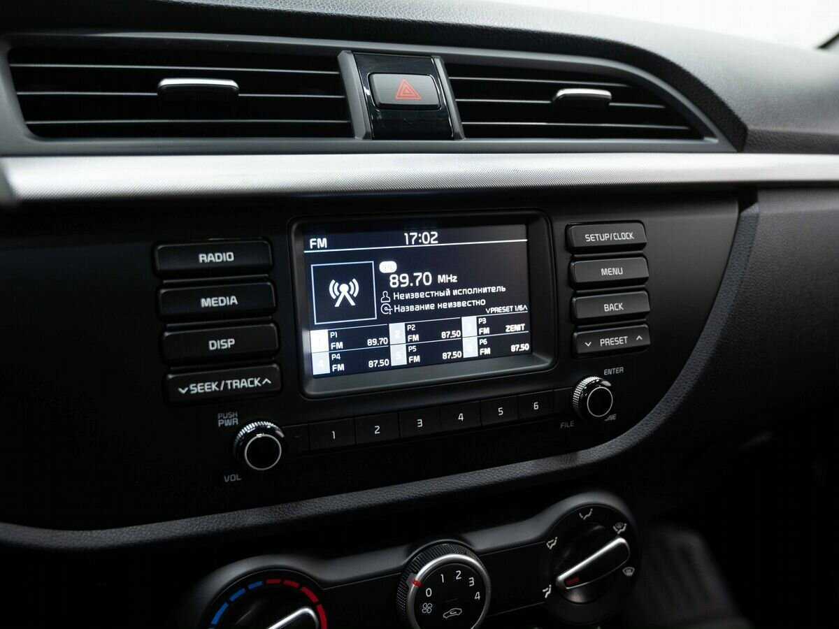 Kia Rio X-Line, 2018 Фото №19