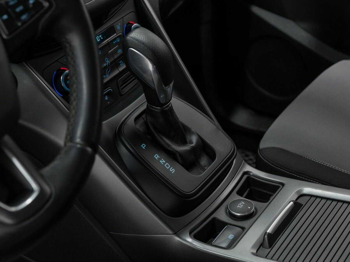 Ford Kuga, 2016 Фото №16