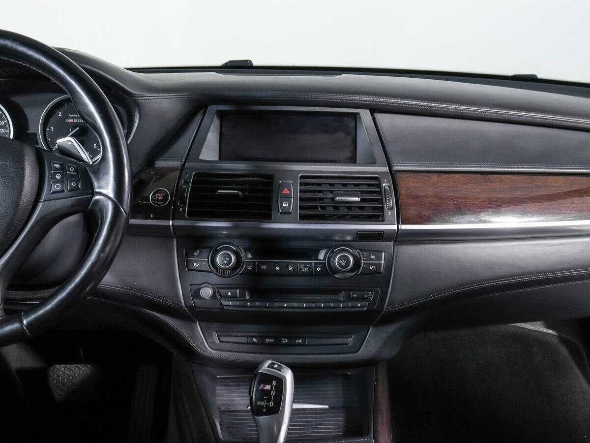 BMW X5 M50d, 2012 Фото №13