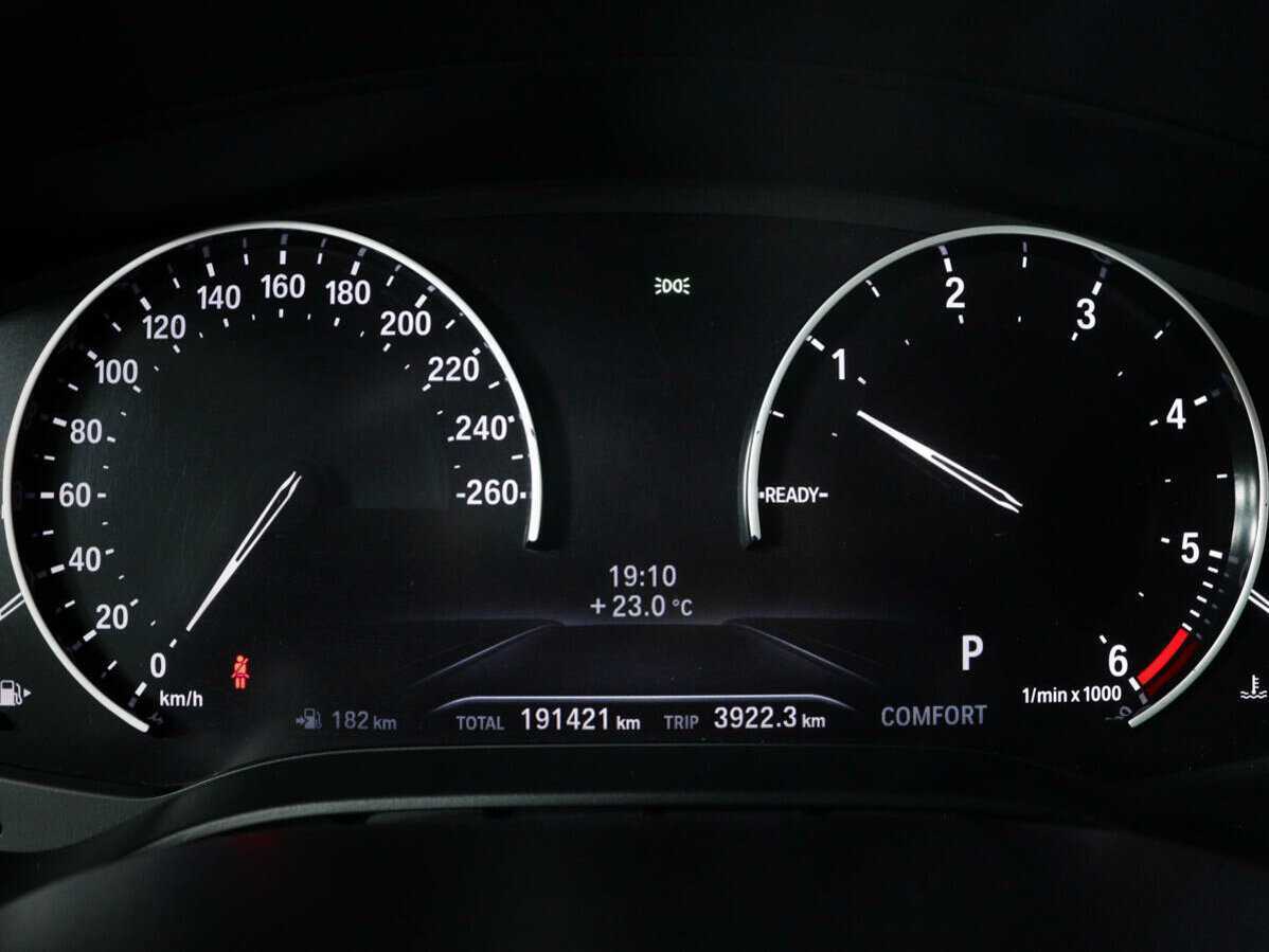 BMW 5 серии 520d, 2019 Фото №9