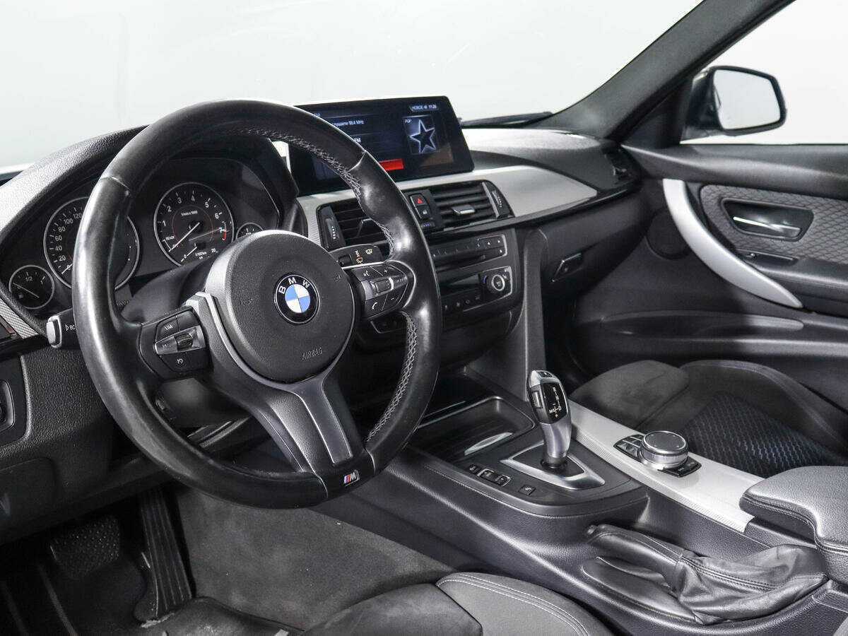 BMW 3 серии 320i xDrive, 2015 Фото №14