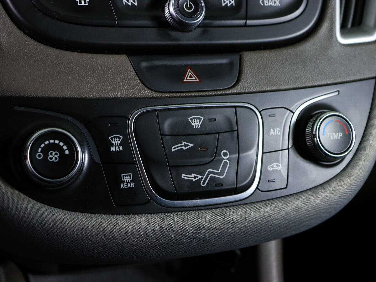 Chevrolet Malibu, 2019 Фото №21