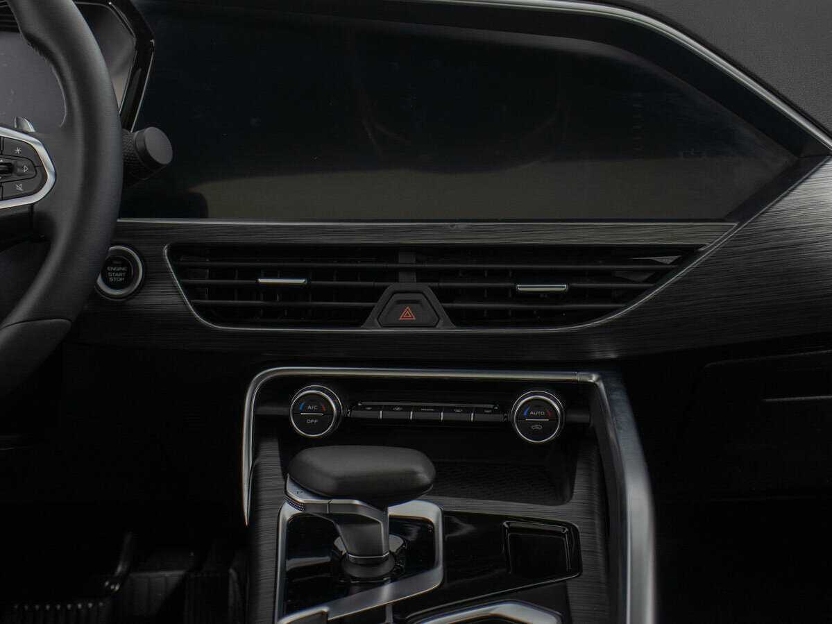 Geely Tugella, 2022 Фото №17