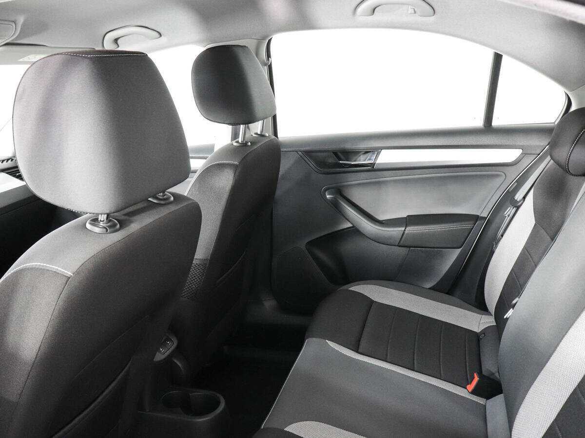 Skoda Rapid, 2018 Фото №11