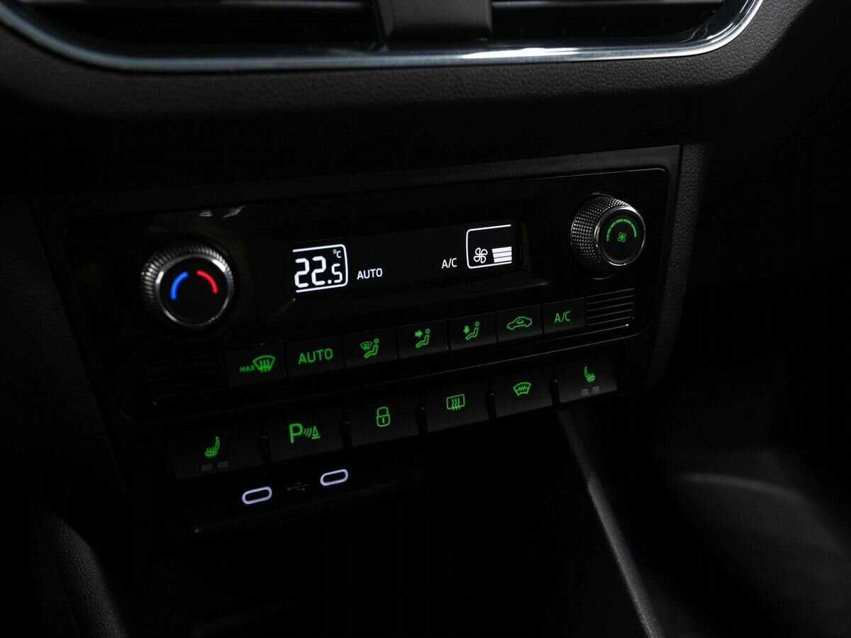 Skoda Rapid, 2020 Фото №21